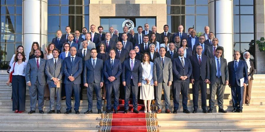 وزير الاستثمار يبحث مع 22 شركة فرنسية خطط التوسع والاستثمار في مصر